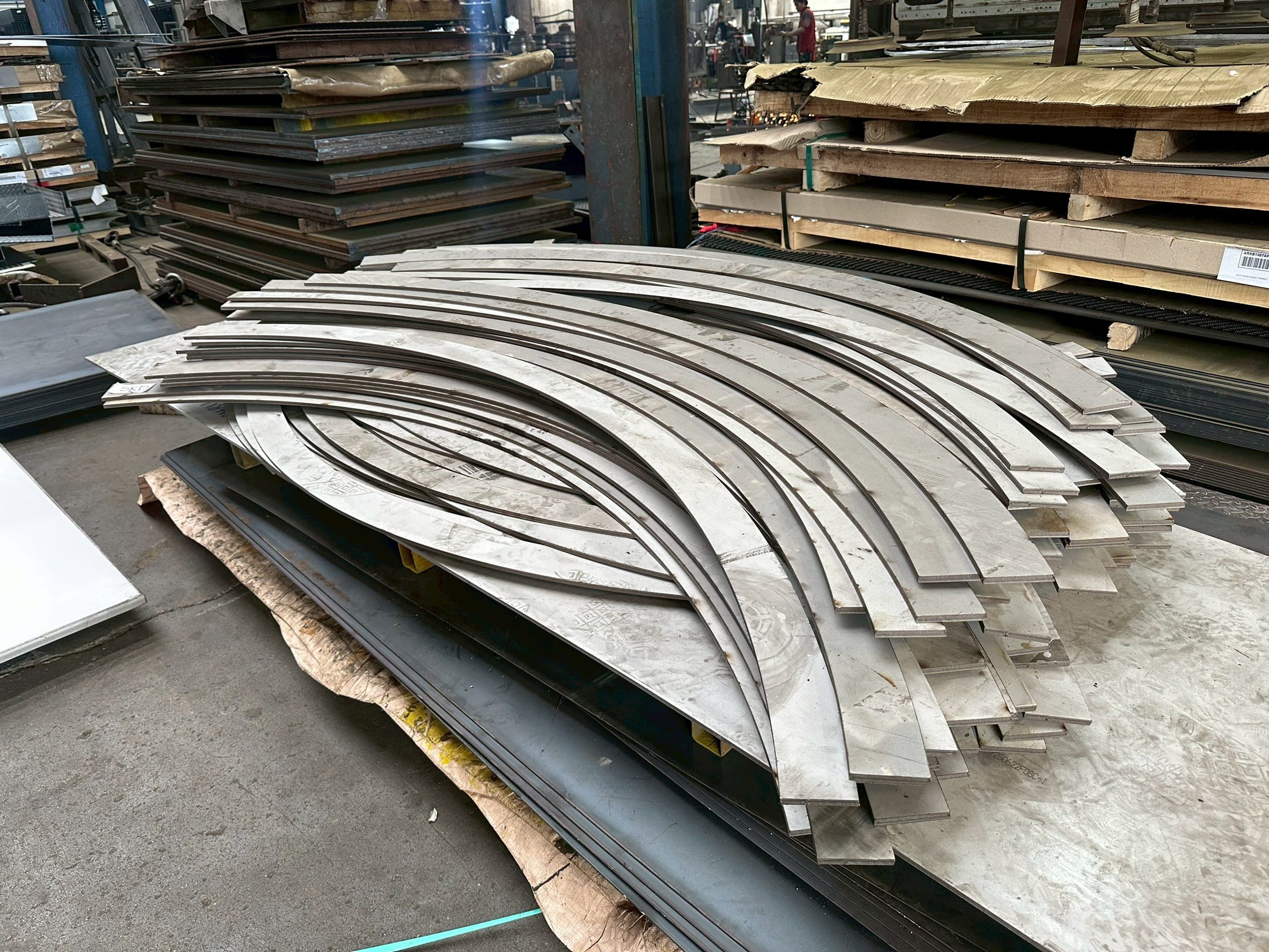 นวัตกรรมการม้วนโลหะสถาปัตยกรรม